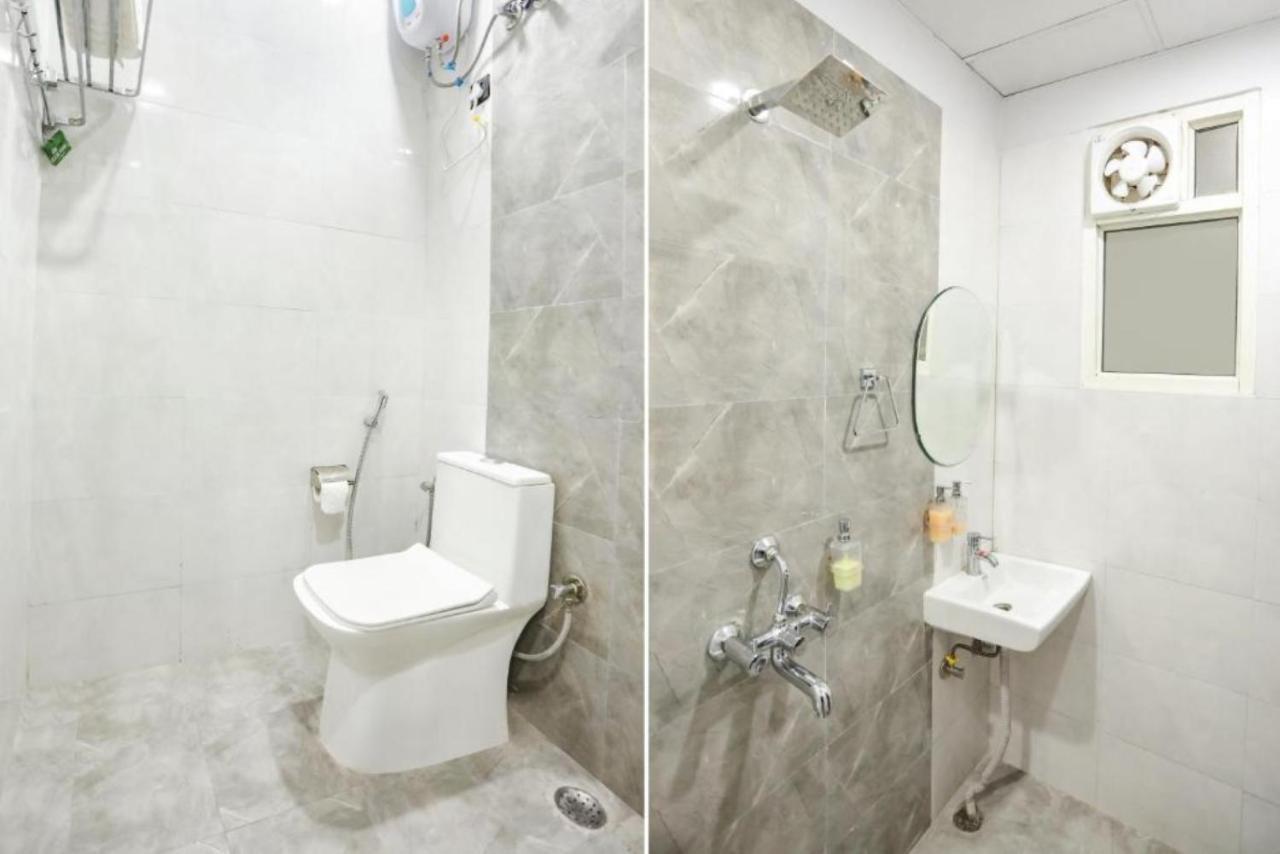 Hotel The Rasa At Vasundhara Ghaziabad Esterno foto