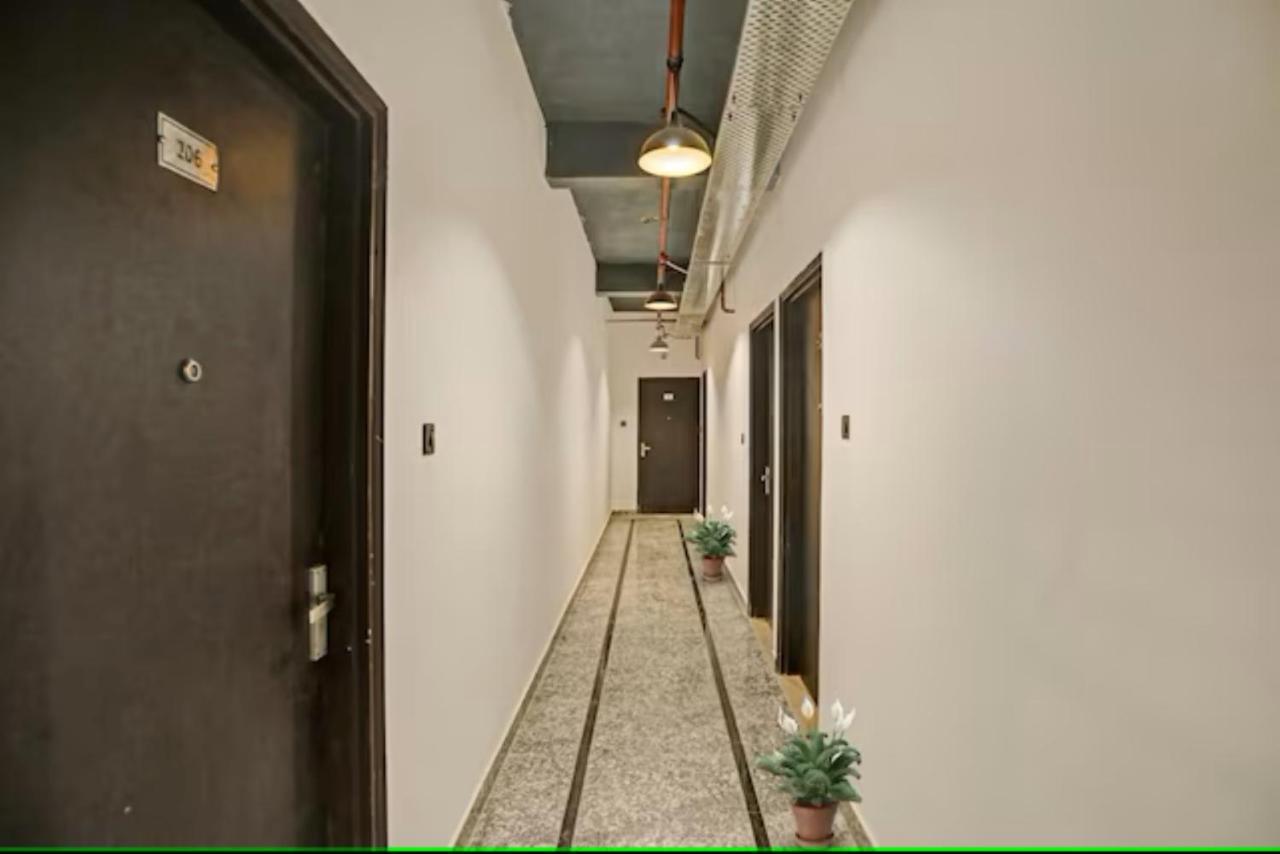 Hotel The Rasa At Vasundhara Ghaziabad Esterno foto